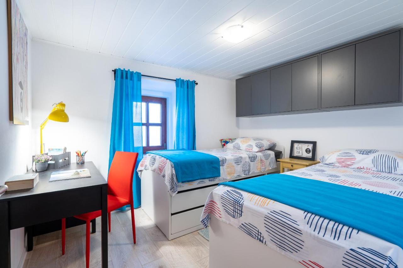 Holiday House Nova Stara Baška Exteriör bild
